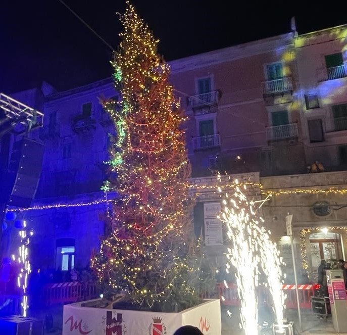 Accensione albero Natale Molfetta 2022